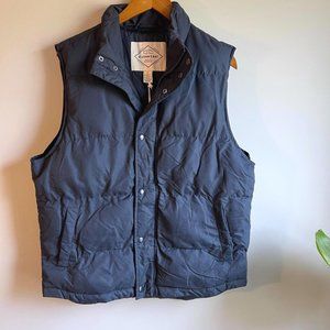 NWT St. John's Bay Navy Blue Puffer Vest Size Medium